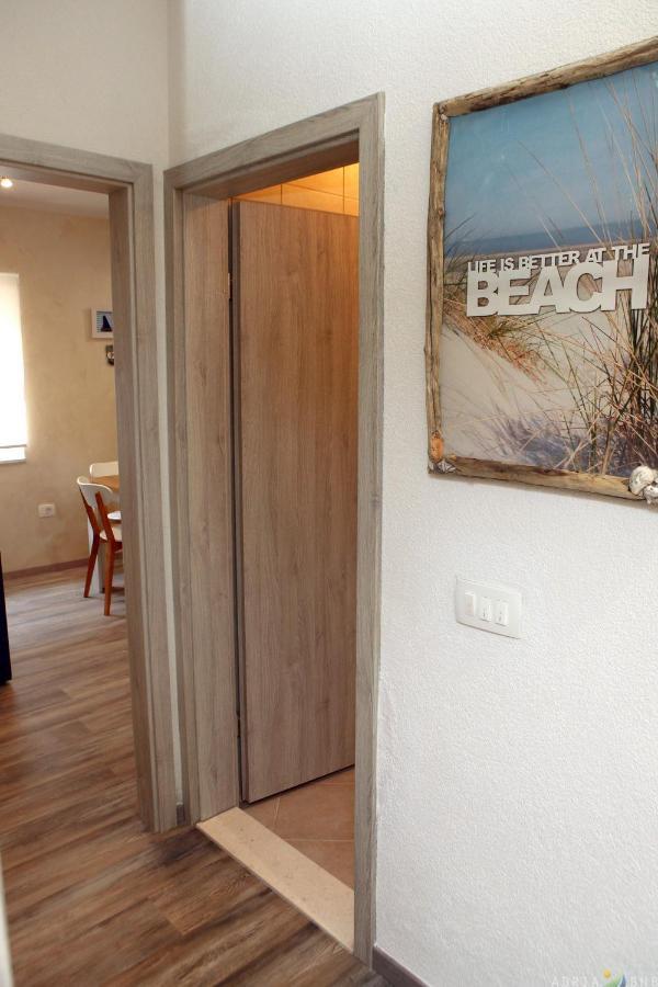 Nice Apartment Near The Sea Es3 Умаг Экстерьер фото